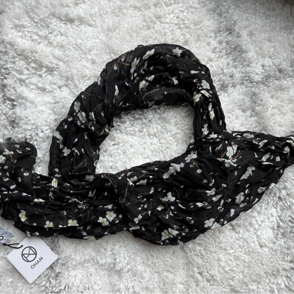 Onam Floral Print Black and White Lightweight Fashion Scarf